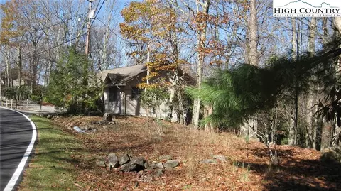 704 Pine Ridge Road Rd, Beech Mountain, NC 28604 photo 5