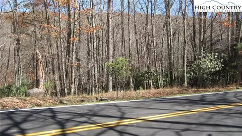 704 Pine Ridge Road Rd, Beech Mountain, NC 28604 photo 1