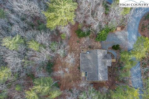 328 W Laurel Cir, Deep Gap, NC 28618 photo 33