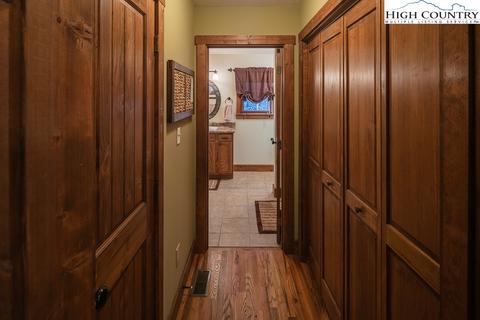 328 W Laurel Cir, Deep Gap, NC 28618 photo 14