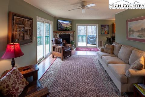 132 Grapevine Cir, Boone, NC 28607 photo 8