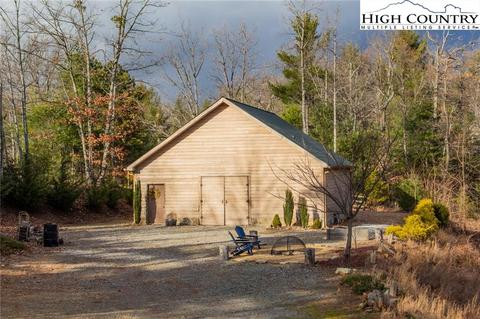 4692 Staghorn Rd, Purlear, NC 28665 photo 46