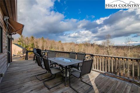 4692 Staghorn Rd, Purlear, NC 28665 photo 9