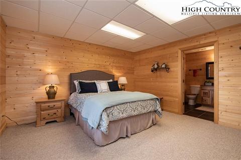 4692 Staghorn Rd, Purlear, NC 28665 photo 33