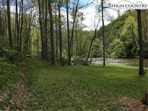 539 White Pine Dr, Ennice, NC 28623 photo 12