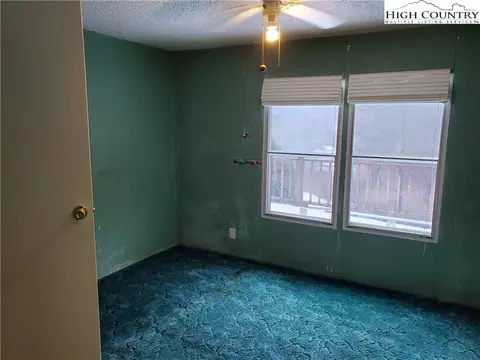 507 Henry Powers Rd, Lansing, NC 28643 photo 13