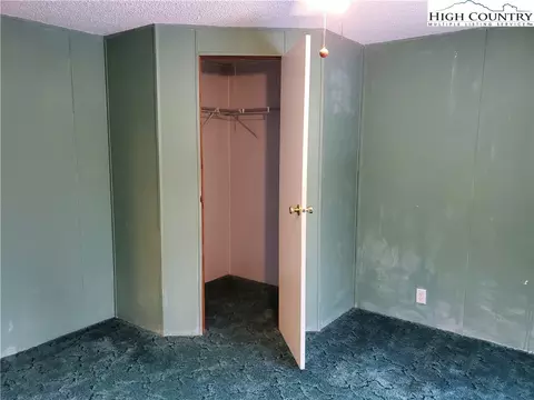 507 Henry Powers Rd, Lansing, NC 28643 photo 14