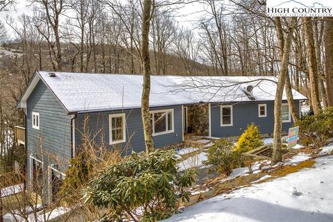162 Algonquin Dr, Boone, NC 28607 photo 2