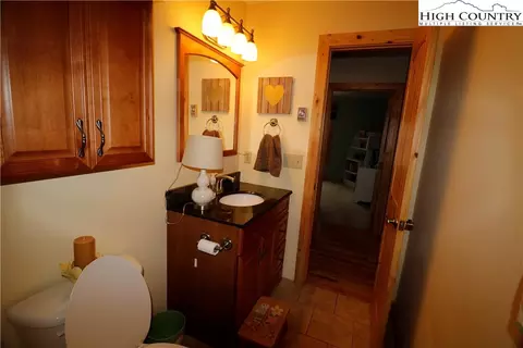 170 Brady Ln, Deep Gap, NC 28618 photo 34