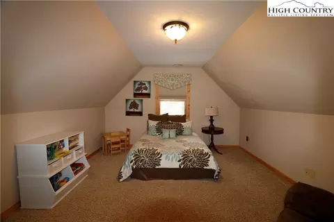 170 Brady Ln, Deep Gap, NC 28618 photo 40