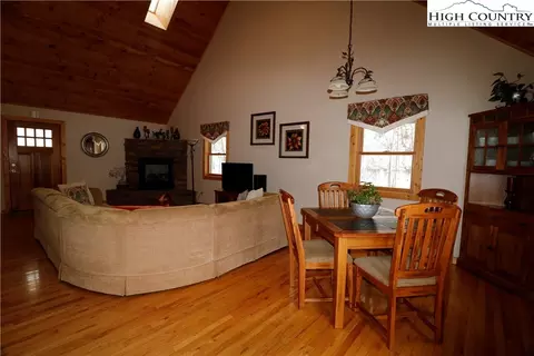 170 Brady Ln, Deep Gap, NC 28618 photo 12