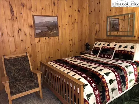 294 Hawks Lake Dr, Seven Devils, NC 28604 photo 23