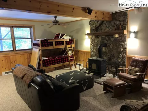 294 Hawks Lake Dr, Seven Devils, NC 28604 photo 20