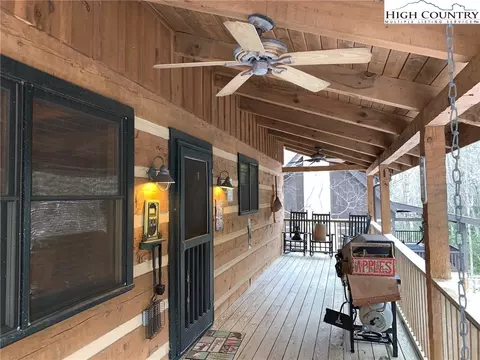 294 Hawks Lake Dr, Seven Devils, NC 28604 photo 7