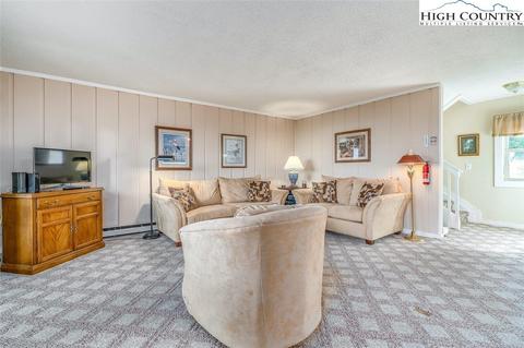 301 Mariah Cir #E-19, Beech Mountain, NC 28604 photo 6