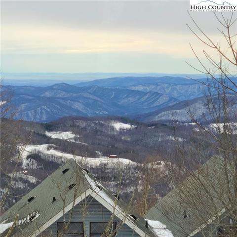 301 Mariah Cir #E-19, Beech Mountain, NC 28604 photo 21