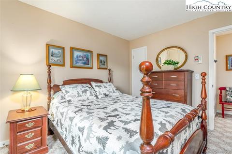 301 Mariah Cir #E-19, Beech Mountain, NC 28604 photo 37