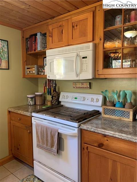 1321 Orchard Rd, Deep Gap, NC 28618 photo 15