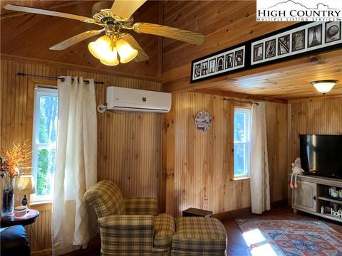 1321 Orchard Rd, Deep Gap, NC 28618 photo 7