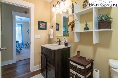 906 Collins Rd, Sparta, NC 28675 photo 19