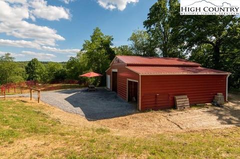 906 Collins Rd, Sparta, NC 28675 photo 25