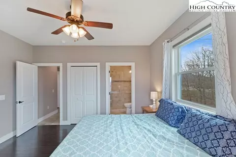 125 Meadowview Ct, Seven Devils, NC 28604 photo 15
