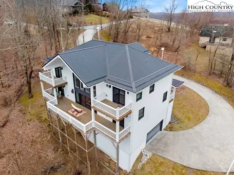 125 Meadowview Ct, Seven Devils, NC 28604 photo 27