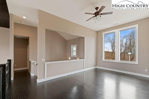 125 Meadowview Ct, Seven Devils, NC 28604 photo 25