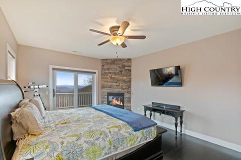 125 Meadowview Ct, Seven Devils, NC 28604 photo 10