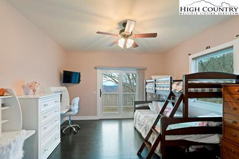 125 Meadowview Ct, Seven Devils, NC 28604 photo 17