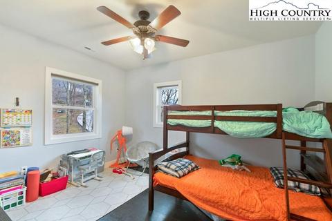 125 Meadowview Ct, Seven Devils, NC 28604 photo 20
