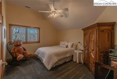 143 High Knob Rd, Deep Gap, NC 28618 photo 24