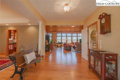 143 High Knob Rd, Deep Gap, NC 28618 photo 15