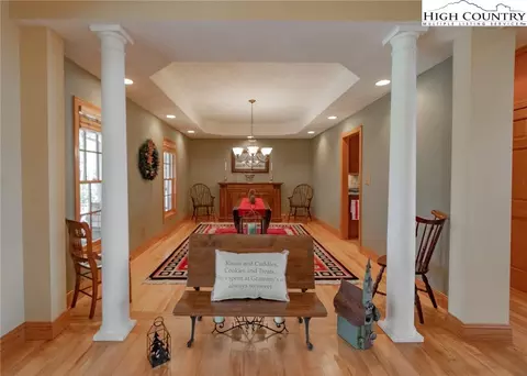 143 High Knob Rd, Deep Gap, NC 28618 photo 16