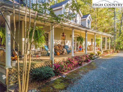 143 High Knob Rd, Deep Gap, NC 28618 photo 3