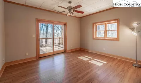 143 High Knob Rd, Deep Gap, NC 28618 photo 32