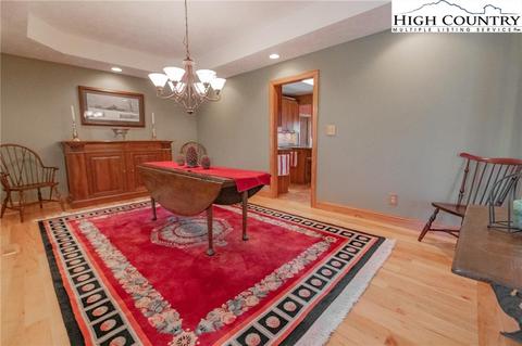143 High Knob Rd, Deep Gap, NC 28618 photo 17