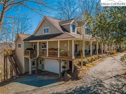 143 High Knob Rd, Deep Gap, NC 28618 photo 2