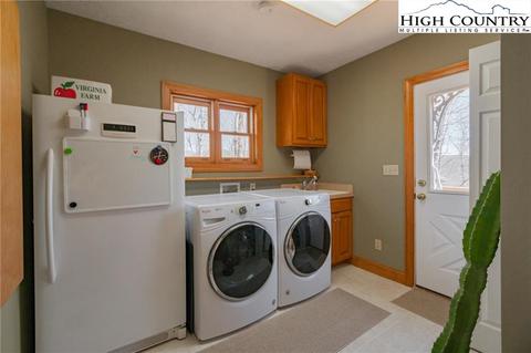 143 High Knob Rd, Deep Gap, NC 28618 photo 18