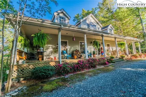 143 High Knob Rd, Deep Gap, NC 28618 photo 1