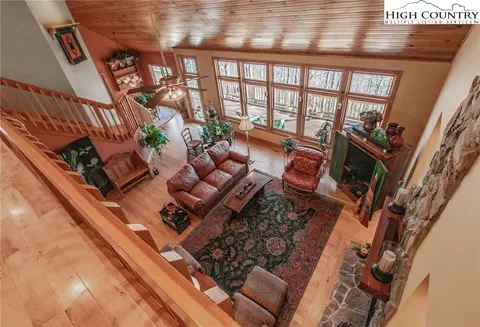 143 High Knob Rd, Deep Gap, NC 28618 photo 11