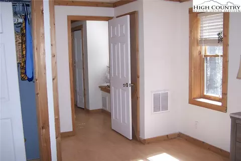 3545 Wildcat Rd, Deep Gap, NC 28618 photo 25