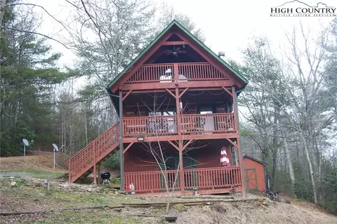 3545 Wildcat Rd, Deep Gap, NC 28618 photo 4