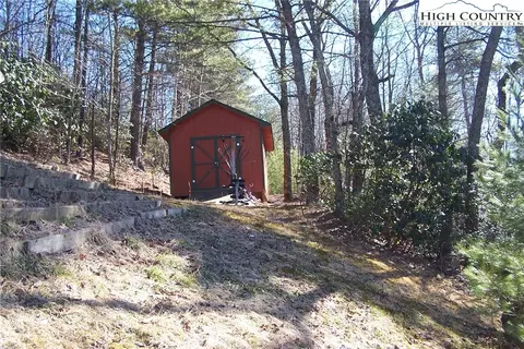 3545 Wildcat Rd, Deep Gap, NC 28618 photo 8