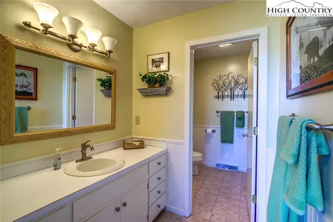 501 Skiview Rd, Seven Devils, NC 28604 photo 21