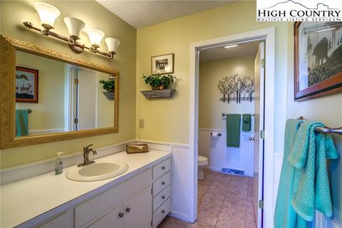 501 Skiview Rd, Seven Devils, NC 28604 photo 21