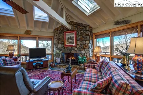 501 Skiview Rd, Seven Devils, NC 28604 photo 1