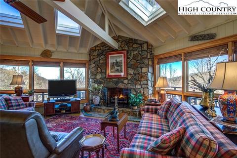 501 Skiview Rd, Seven Devils, NC 28604 photo 1