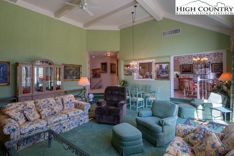 601 The Frst UNIT 4, Boone, NC 28607 photo 4