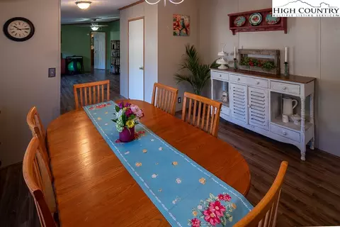 722 Rhymer Branch Rd, Deep Gap, NC 28618 photo 16